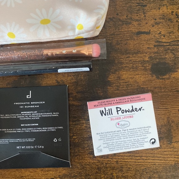 Makeup Bundle with Ipsy Bag - Picture 3 of 4